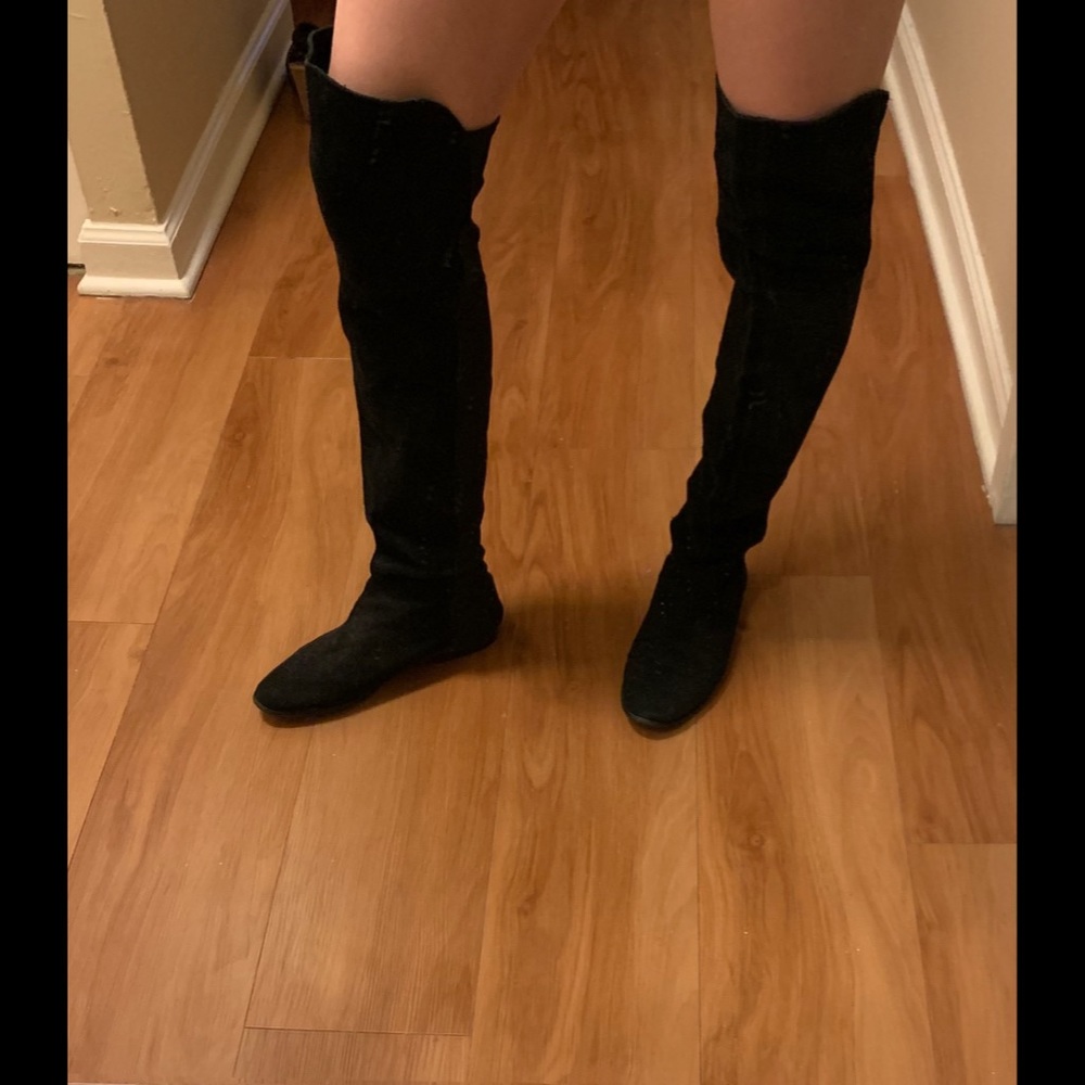 Chinese Laundry size 7 over the knee boot